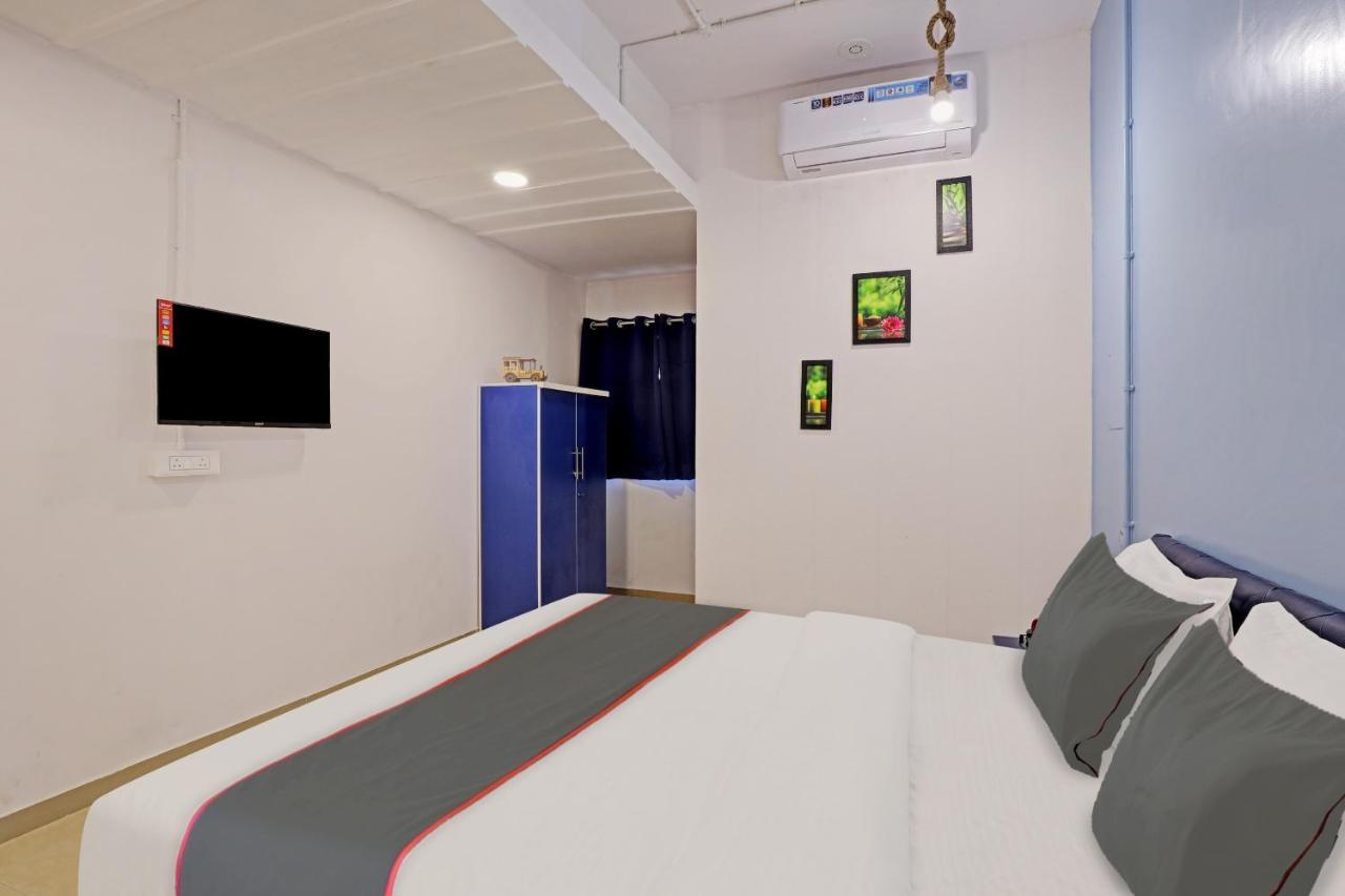 Hotel Solitaire, Best Luxurious Hotel Ac Rooms In Surat Exterior foto