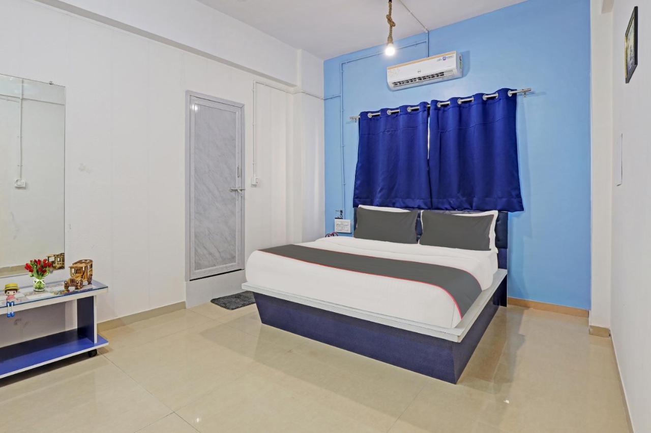 Hotel Solitaire, Best Luxurious Hotel Ac Rooms In Surat Exterior foto