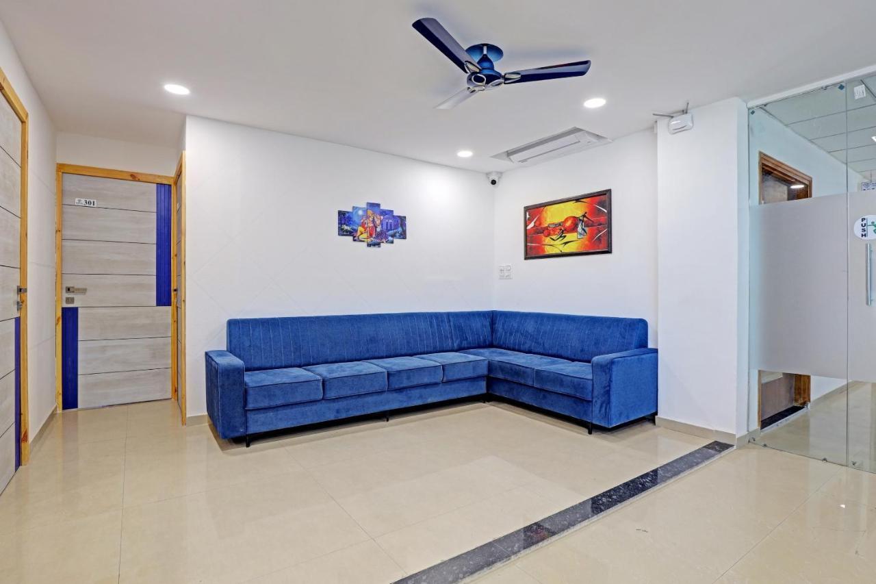Hotel Solitaire, Best Luxurious Hotel Ac Rooms In Surat Exterior foto